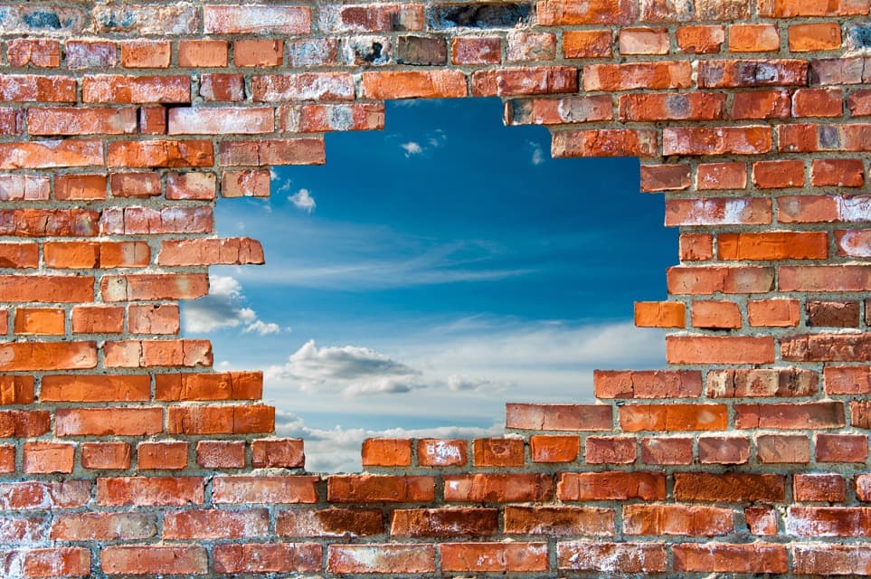 <span  class="uc_style_uc_tiles_grid_image_elementor_uc_items_attribute_title" style="color:#ffffff;">2802</span>