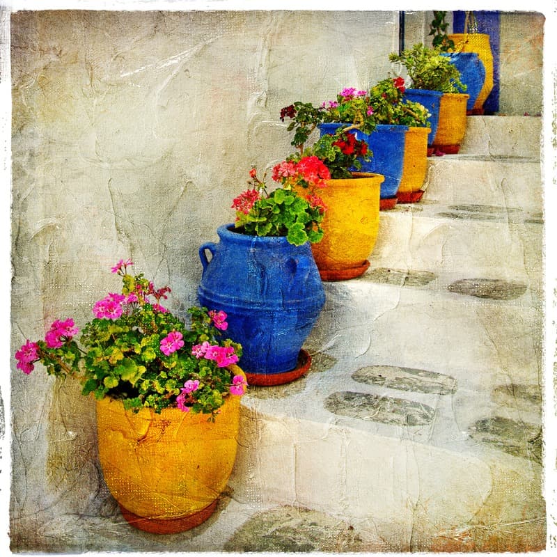 <span  class="uc_style_uc_tiles_grid_image_elementor_uc_items_attribute_title" style="color:#ffffff;">0079</span>