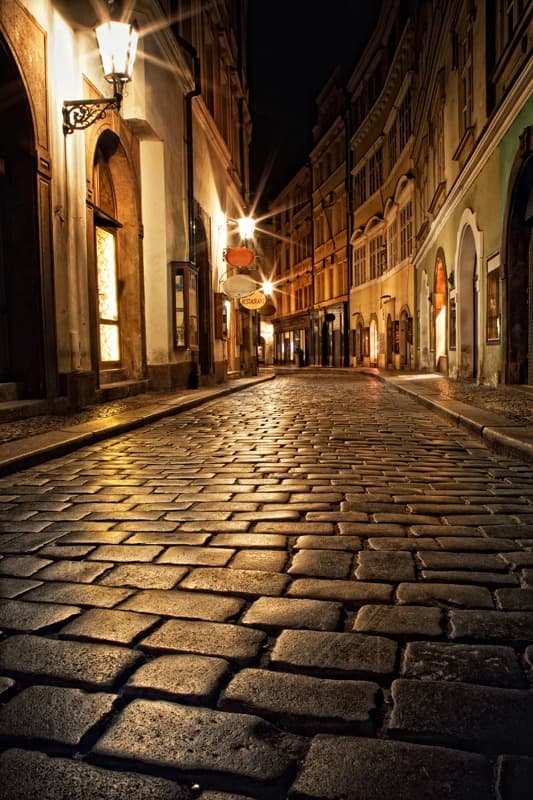 <span  class="uc_style_uc_tiles_grid_image_elementor_uc_items_attribute_title" style="color:#ffffff;">0275</span>