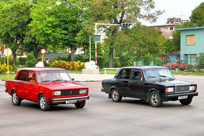 <span  class="uc_style_uc_tiles_grid_image_elementor_uc_items_attribute_title" style="color:#ffffff;">2184</span>